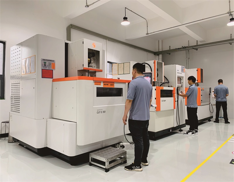 数控电火花线切割