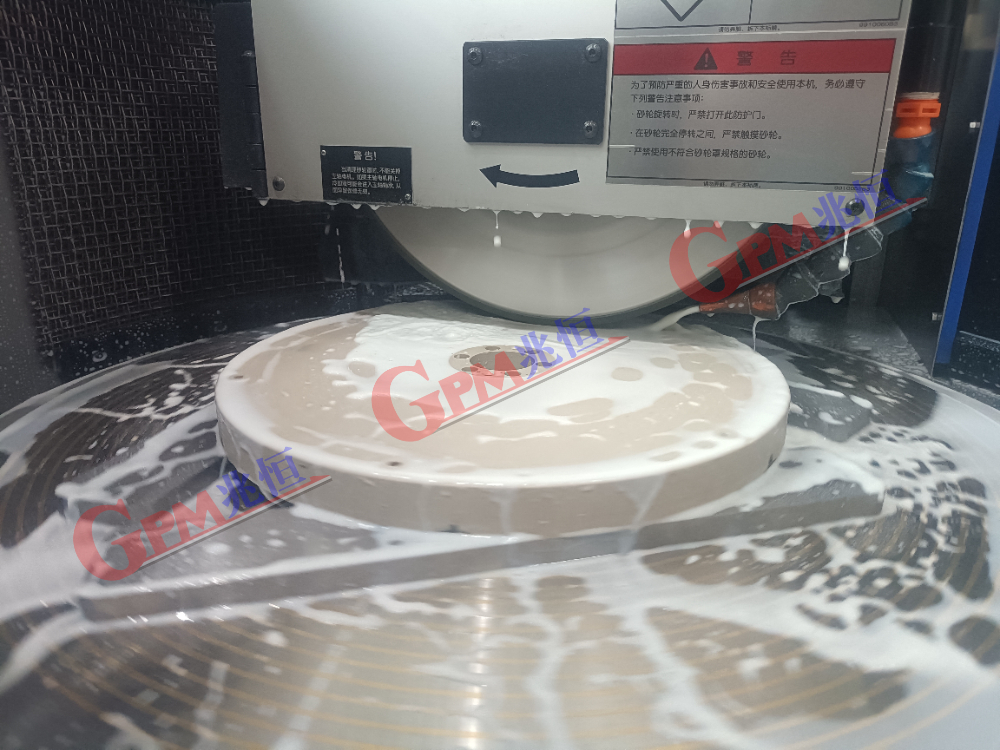 机械加工实景照片 13：平面磨（立轴圆台旋转式）