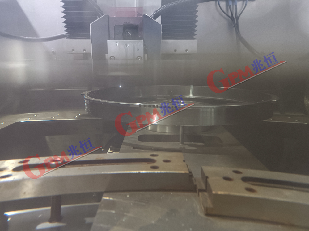 机械加工实景照片 16：慢走丝